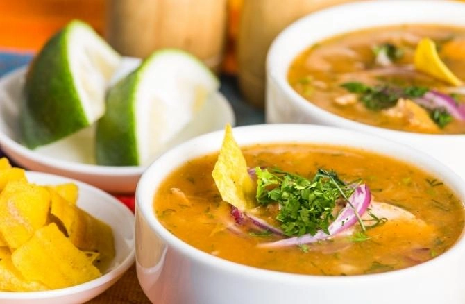 Sopa de plátano verde con manteca de cerdo PORCELLO